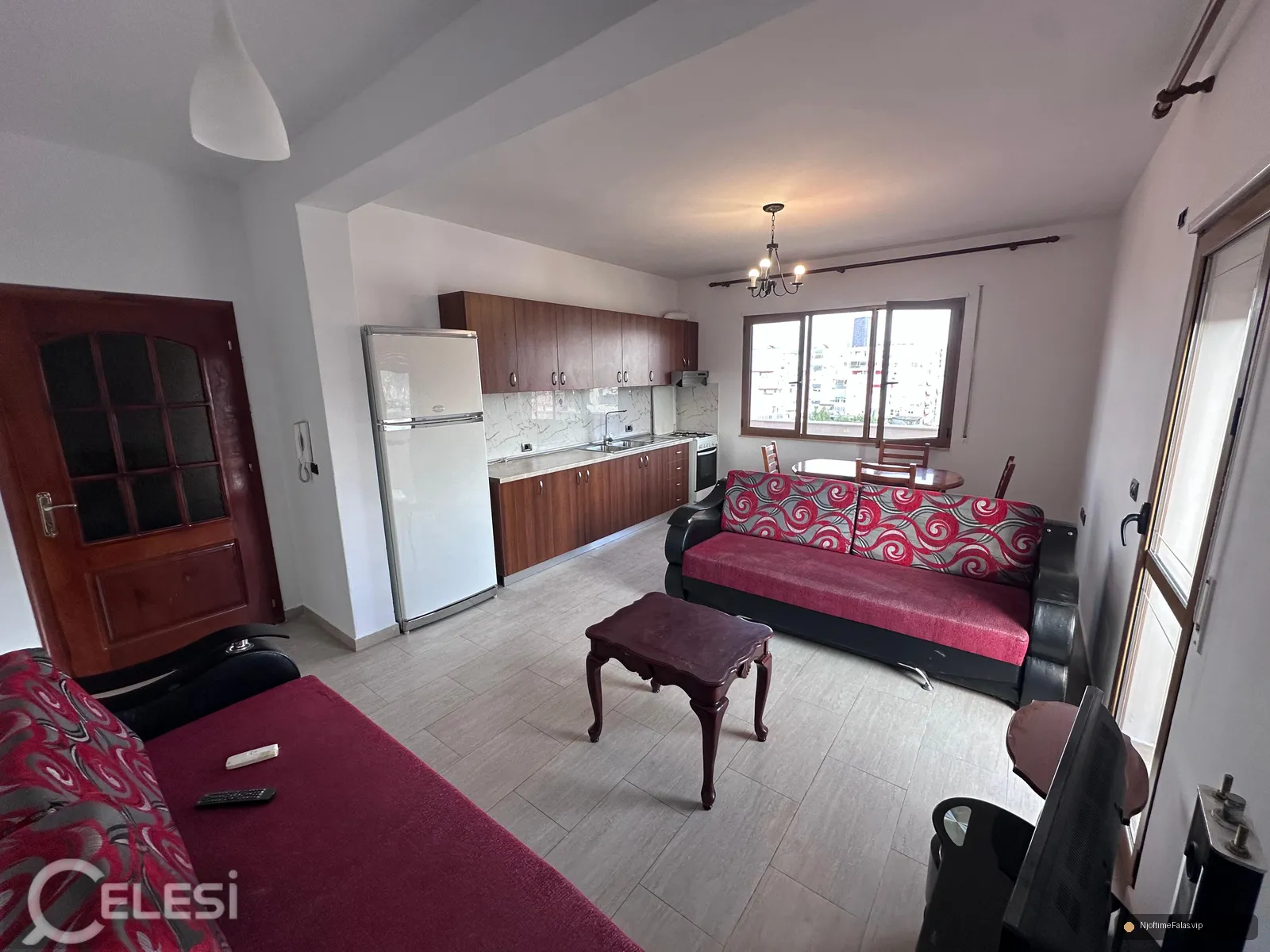 Foto 2/8: SHTEPI ME QERA - AFER ZOGUT TE ZI, RR. HYSNI GERBOLLI në Tiranë — Çmimi: € 45000.00 | NjoftimeFalas.vip