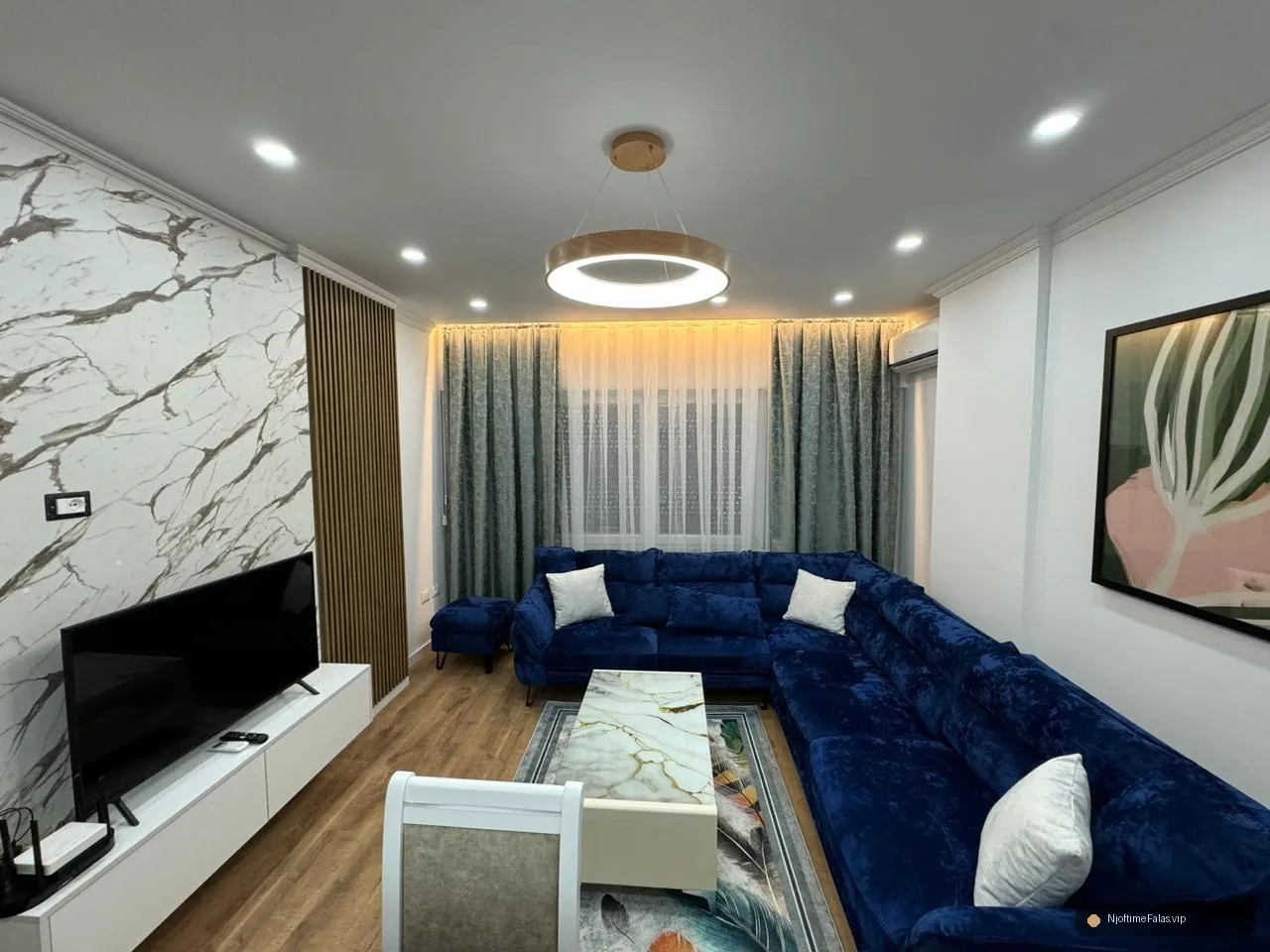 0682064333 JEPET ME QERA 2+1+2 NE VOLLGA ME PAMJE DETI ! në Durrës | Njoftime falas