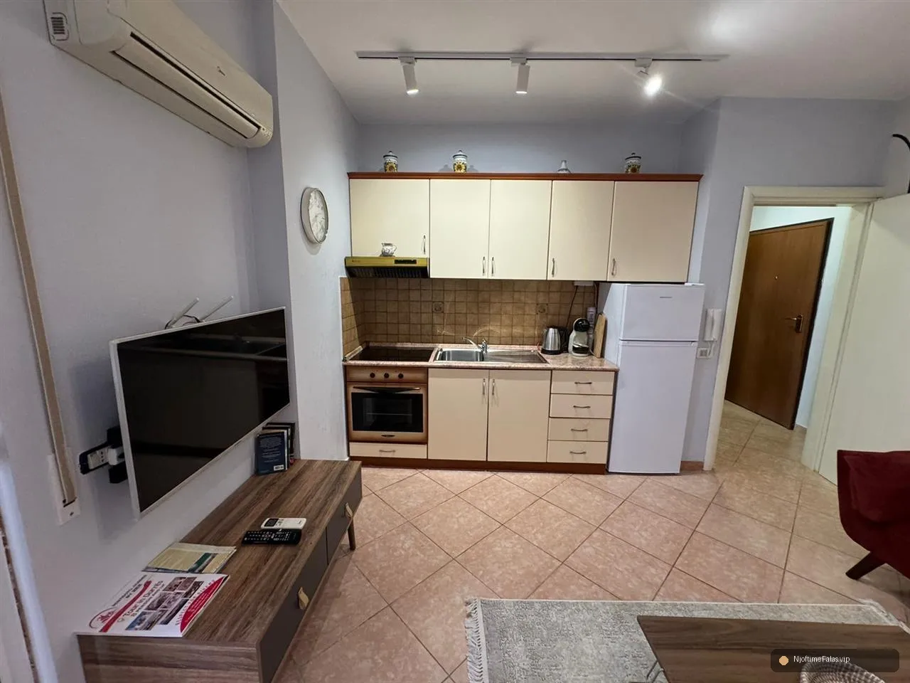 Foto 4/8: 0682064333 SHITET GARSIONIERE VIJE E PARE NE VOLLGA ! në Durrës | Njoftime falas