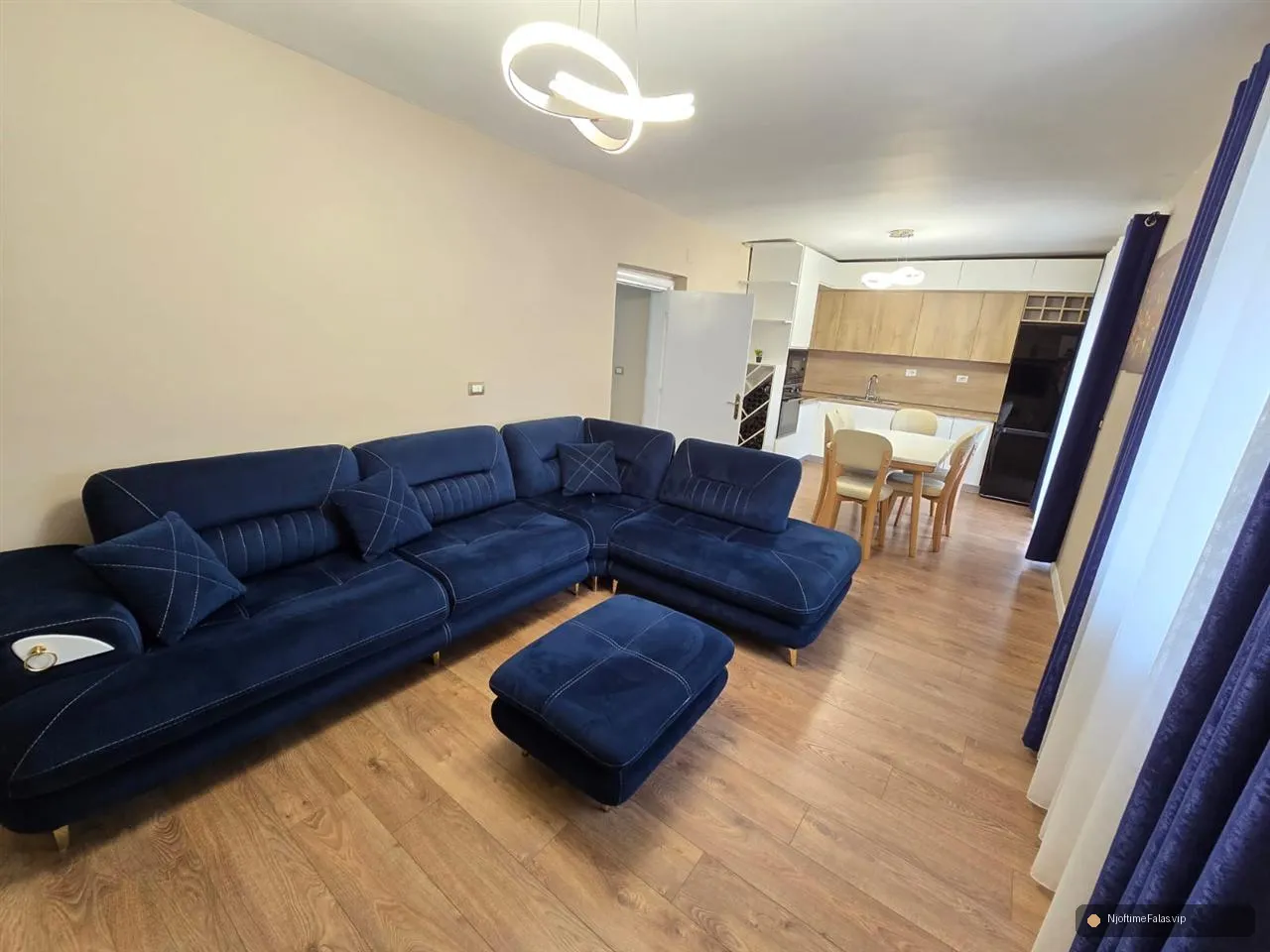 Foto 3/8: Shitet Apartament 2+1+2 + Depo në Durrës — Çmimi: € 125000.00 | Njoftime falas