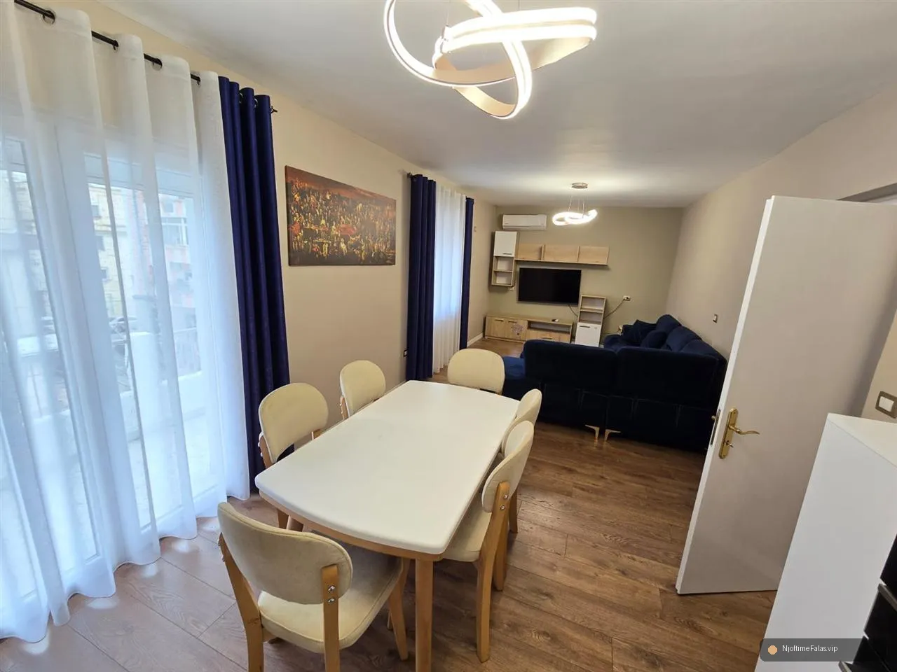 Foto 8/8: Shitet Apartament 2+1+2 + Depo në Durrës — Çmimi: € 125000.00 | Njoftime falas