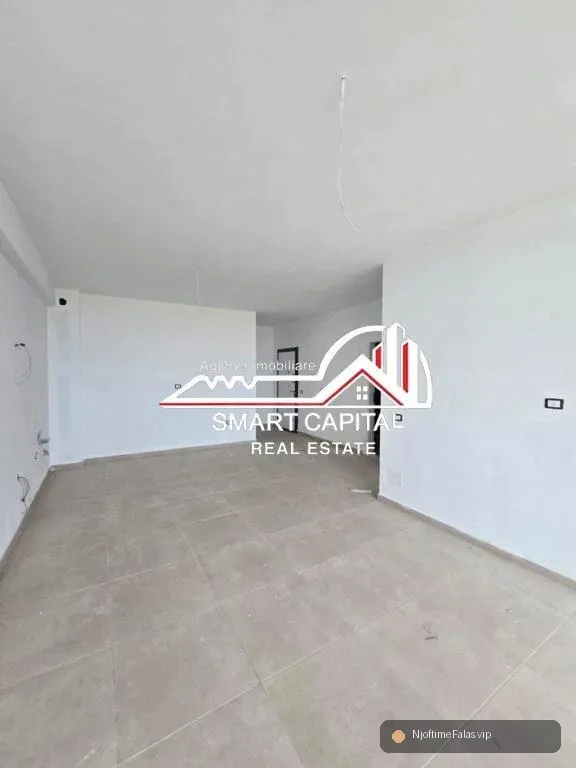 Foto 2/4: SHITET APARTAMENT 1+1 ME PAMJE NGA DETI NE ORIKUM! në Vlorë — Çmimi: € 129000.00 | NjoftimeFalas.vip