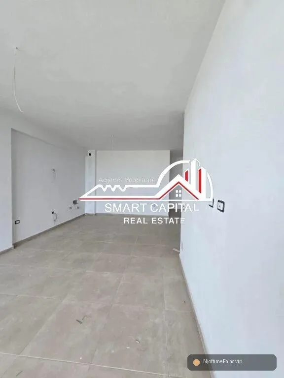 Foto 3/4: SHITET APARTAMENT 1+1 ME PAMJE NGA DETI NE ORIKUM! në Vlorë — Çmimi: € 129000.00 | NjoftimeFalas.vip