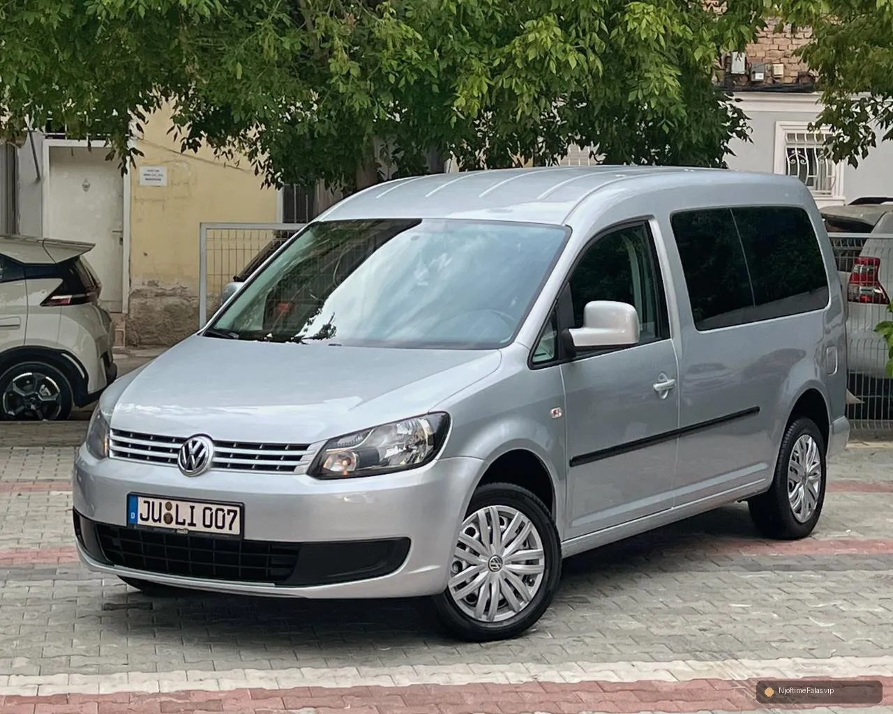Foto 1/8: 🚗🇩🇪 SHITET – VOLKSWAGEN CADDY MAX 1.6 TDI HIGHLINE (TIP I në Tiranë | NjoftimeFalas.vip