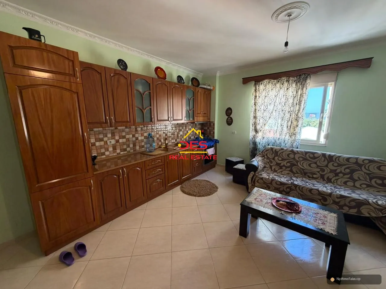 Foto 2/8: 🏠 JEPET ME QIRA APARTAMENT 2+1+2 PRANË SHKOLLËS SË MUZIKËS në Vlorë — Çmimi: € 450.00 | NjoftimeFalas.vip