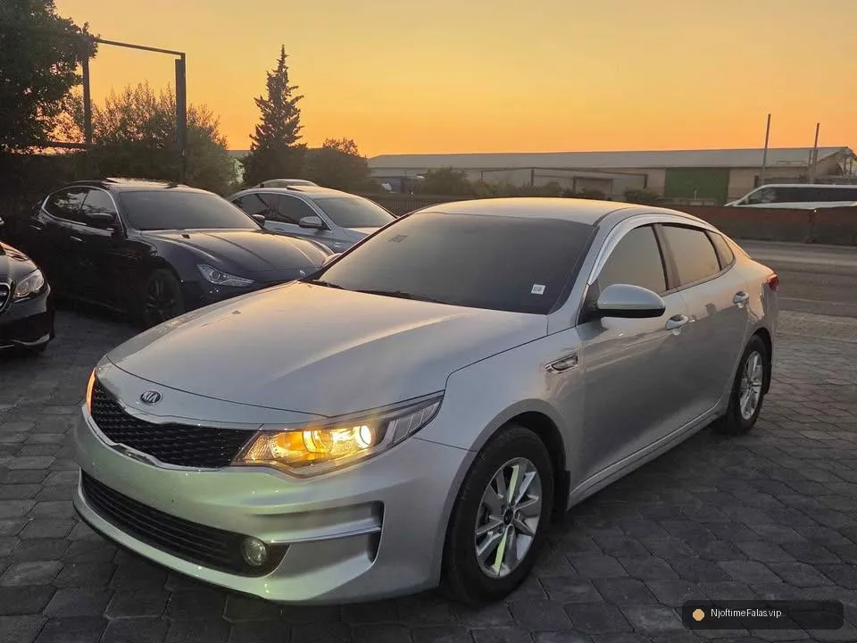 Foto 2/7: Kia k5 2.0 gaz fabrike viti 2016 në Durrës — Çmimi: € 6500.00 | Njoftime falas