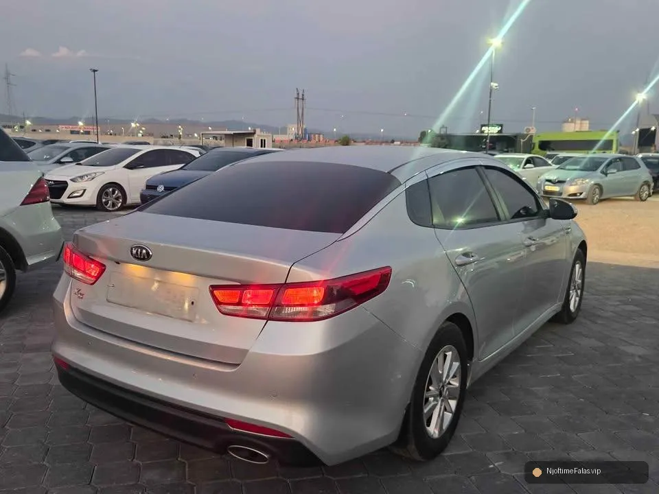 Foto 4/7: Kia k5 2.0 gaz fabrike viti 2016 në Durrës — Çmimi: € 6500.00 | Njoftime falas