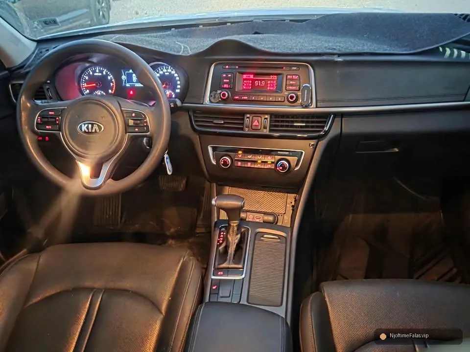 Foto 5/7: Kia k5 2.0 gaz fabrike viti 2016 në Durrës — Çmimi: € 6500.00 | Njoftime falas