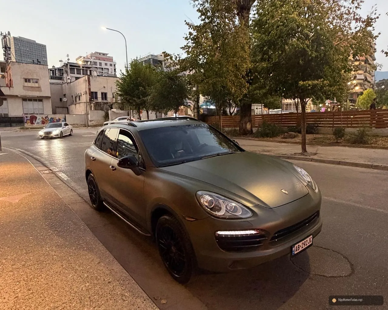 Foto 2/6: Porche në Tiranë — Çmimi: € 9500.00 | NjoftimeFalas.vip