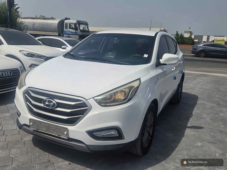 Foto 2/7: Hyundai Tucson 2.0 nafte 2014 në Durrës — Çmimi: € 6800.00 | NjoftimeFalas.vip
