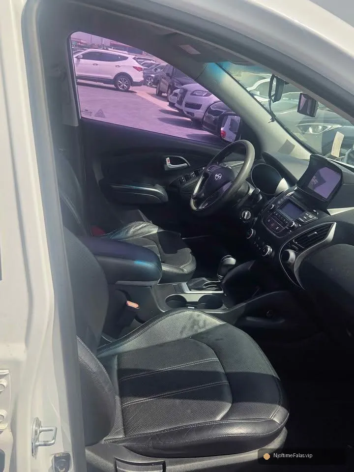 Foto 6/7: Hyundai Tucson 2.0 nafte 2014 në Durrës — Çmimi: € 6800.00 | NjoftimeFalas.vip