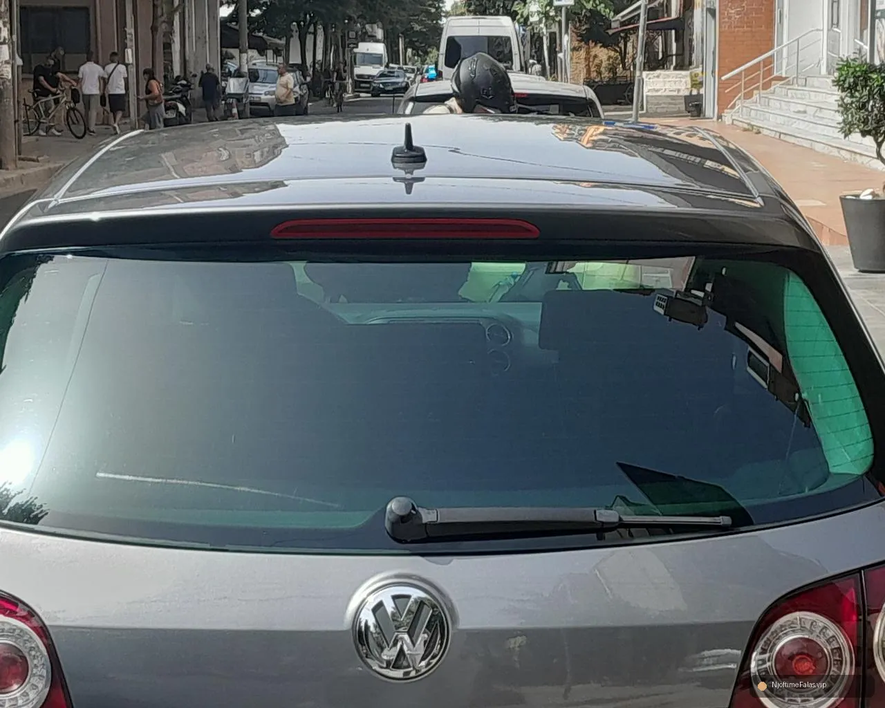 Foto 5/6: Golf 5+ super okazion. në Tiranë — Çmimi: € 330000.00 | NjoftimeFalas.vip