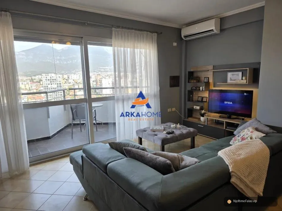 Foto 2/5: JEPET APARTAMENT ME QERA 1+1+BALLKONE "KOMPLEKSI HALILI, PRA në Tiranë — Çmimi: € 690.00 | NjoftimeFalas.vip