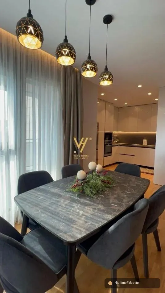 Foto 5/8: JEPET APARTAMENT 2+1+2 ME QERA TE RR.KOSOVAREVE 2.000 EURO në Tiranë — Çmimi: € 2000.00 | NjoftimeFalas.vip
