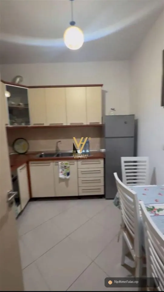 Foto 3/4: JEPET APARTAMENT 2+1 ME QERA NE DON BOSCO 600 EURO në Tiranë — Çmimi: € 600.00 | NjoftimeFalas.vip