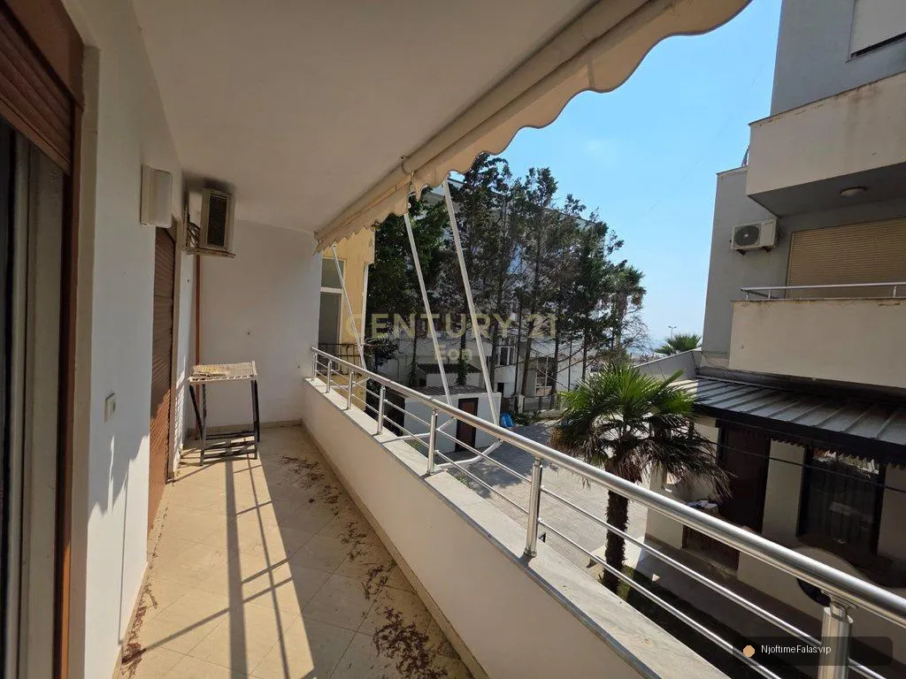 Foto 3/8: 0694801150 Apartament 1+1 Pamje Shkëmbin e Kavajës, në Durrës — Çmimi: € 120000.00 | Njoftime falas