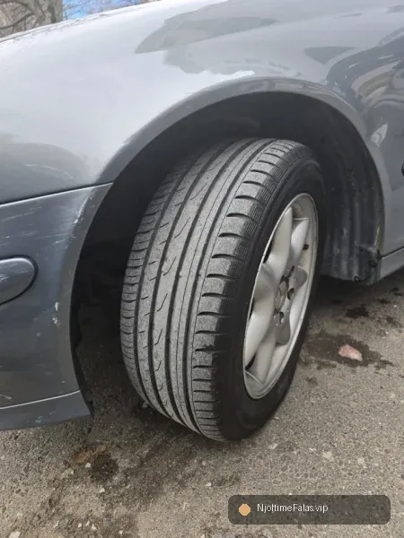 Foto 5/7: Tirane, shitet makine Shitet Mercedes-Benz 200 – W230, viti 2006 - Manual - 310,000 lek i diskutueshëm Nafte, blu e hapur manuale Klima 262.000 km në Tiranë — Çmimi: € 4400.00 | NjoftimeFalas.vip