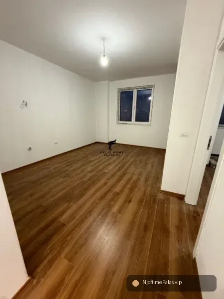 Tirane, shitet apartament 1+1 Kati 3, 52 m² 130.000 € (RRUGA E ELBASANIT) në Tiranë — Çmimi: € 130000.00 | Njoftime falas