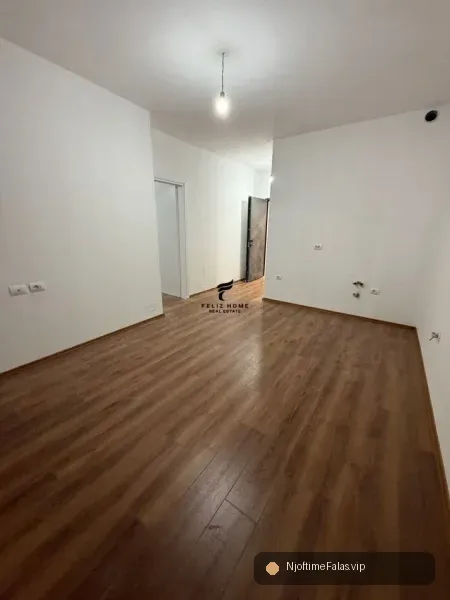Foto 4/5: Tirane, shitet apartament 1+1 Kati 3, 52 m² 130.000 € (RRUGA E ELBASANIT) në Tiranë — Çmimi: € 130000.00 | Njoftime falas