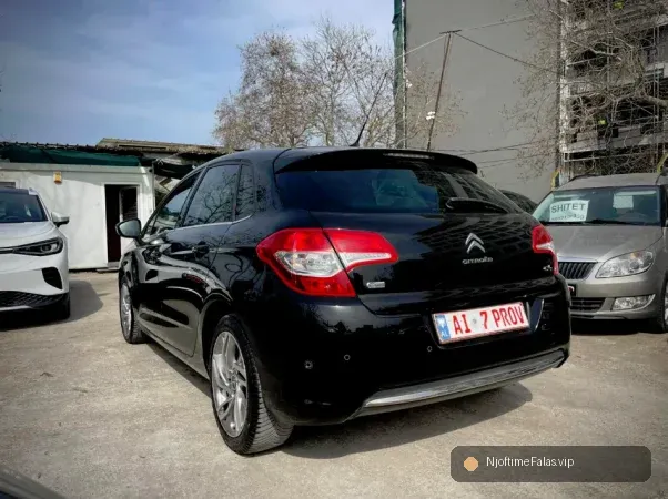 Foto 3/8: Tirane, shes makine Citroen C4 Nafte, e zeze automatik Klima 218.000 km 5.6MIL LEKE në Tiranë | NjoftimeFalas.vip