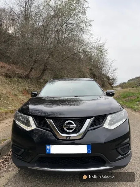 Foto 1/7: Tirane, shitet makine Nissan Rogue Benzin+Gaz, e zeze automatik Klima 171.000 km në Tiranë — Çmimi: € 9000.00 | NjoftimeFalas.vip