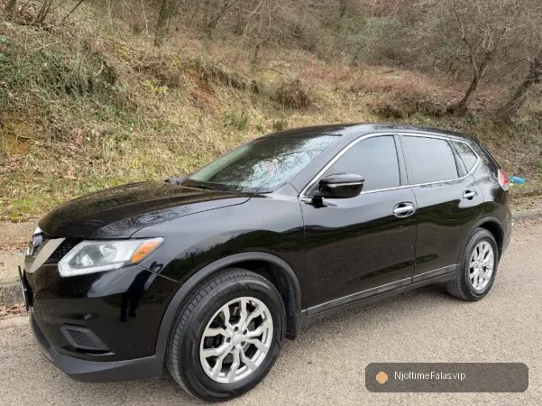 Foto 4/7: Tirane, shitet makine Nissan Rogue Benzin+Gaz, e zeze automatik Klima 171.000 km në Tiranë — Çmimi: € 9000.00 | NjoftimeFalas.vip
