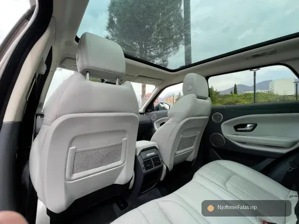 Foto 5/8: Tirane, shes makine RANGE EVOQUE 2016 HSE Benzin, bezhë automatik Klima 102.000 km 17.5 MIL LEKE në Tiranë | NjoftimeFalas.vip