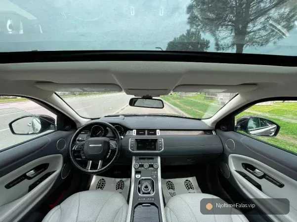 Foto 7/8: Tirane, shes makine RANGE EVOQUE 2016 HSE Benzin, bezhë automatik Klima 102.000 km 17.5 MIL LEKE në Tiranë | NjoftimeFalas.vip