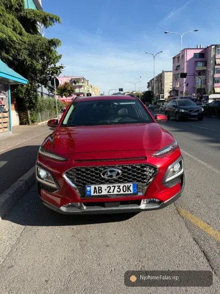 Foto 7/8: Tirane, shes makine Hyundai Kona Nafte, e kuqe automatik Klima 127.000 km 13.000 € në Tiranë — Çmimi: € 13000.00 | NjoftimeFalas.vip