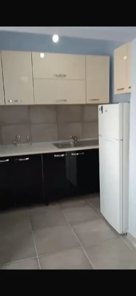 Tirane, shitet apartament 1+1 Kati 6, 58 m² 90.000 € (Laprakë) në Tiranë — Çmimi: € 90000.00 | NjoftimeFalas.vip
