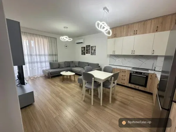 Foto 2/8: Tirane, shitet apartament 1+1 Kati 10, 74 m² 155000 € (Kompleksi Golden Park 3) në Tiranë — Çmimi: € 155000.00 | NjoftimeFalas.vip