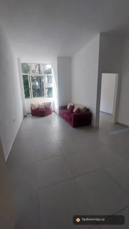 Foto 2/5: Tirane, shitet apartament 1+1 Kati 2, 85.000 € (Fresku) në Tiranë — Çmimi: € 85000.00 | Njoftime falas