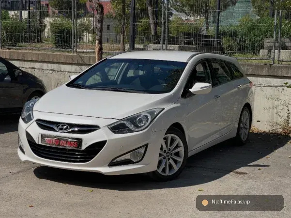 Foto 2/8: Tirane, shes makine me portobagazh Hyundai I40 Nafte, e bardhë automatik Klima 164.000 km në Tiranë | NjoftimeFalas.vip