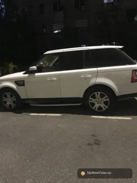 Foto 1/8: Range Rover Sport Viti 2012 , 850.000 leke në Tiranë — Çmimi: € 8500.00 | NjoftimeFalas.vip