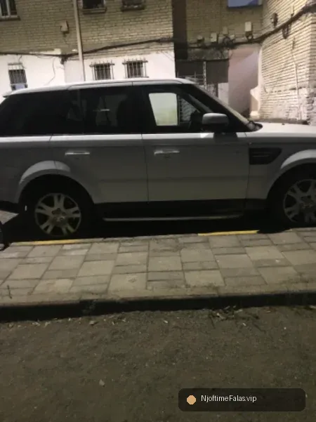 Foto 3/8: Range Rover Sport Viti 2012 , 850.000 leke në Tiranë — Çmimi: € 8500.00 | NjoftimeFalas.vip