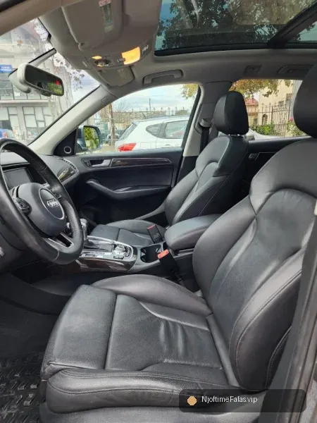 Foto 6/8: Fier, shes SUV | Fuoristrad | Xhip Audi Q5 Benzin, gri e erret automatik 210.000 km 9500€ në Fier — Çmimi: € 9500.00 | NjoftimeFalas.vip