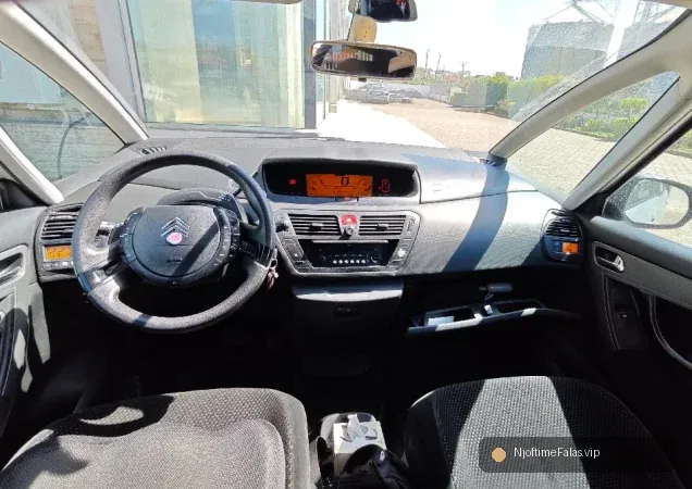Foto 3/4: CITROEN C4 PICASSO - NAFTË - AUTOMAT në Tiranë | NjoftimeFalas.vip